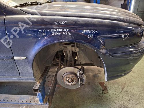 Używane Błotnik przedni prawy JAGUAR X-TYPE I (X400) 2.0 D (130 hp) 22321415