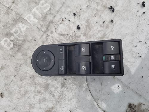 Used Left front window switch OPEL ASTRA H (A04) 1.7 CDTI (L48) (100 hp) 12353663