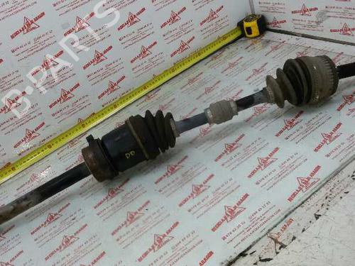 Used Right front driveshaft NISSAN PRIMERA Hatchback (P10) 2.0 i (125 hp) 7935971