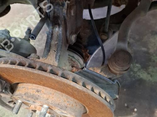 Used Left front steering knuckle KIA SPORTAGE II (JE_, KM_) [2004-2011]  29616356