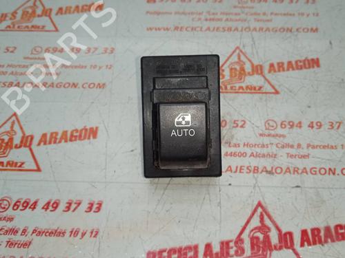 Used Left rear window switch KIA CEE'D Hatchback (ED) [2006-2012]  7946704
