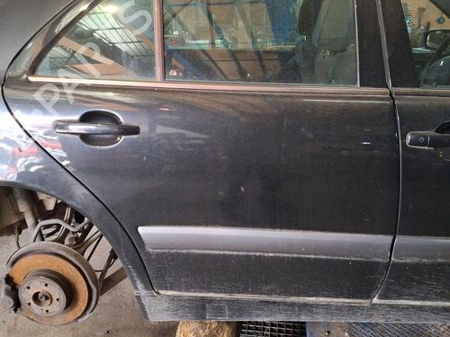 Used Right rear door Right rear door MERCEDES-BENZ E-CLASS (W210) E 270 CDI (210.016) (170 hp) 33461071 33461071