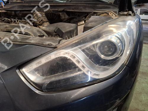 Faro izquierdo HYUNDAI i40 I (VF) 1.7 CRDI (141 hp) 32666921