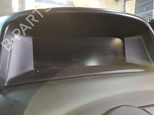 Used Display monitor CHEVROLET ORLANDO (J309) [2010-2026]  32381580