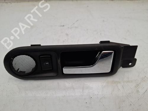 Used Rear right interior door handle Rear right interior door handle VW GOLF IV (1J1) 1.9 TDI (115 hp) 33704462 33704462