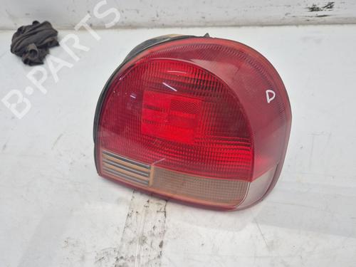 Used Right taillight HYUNDAI SONATA IV (EF) 2.0 16V (136 hp) 26613222