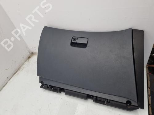 Porta-luvas NISSAN PRIMERA Hatchback (P12) 1.8 (115 hp) 17155304