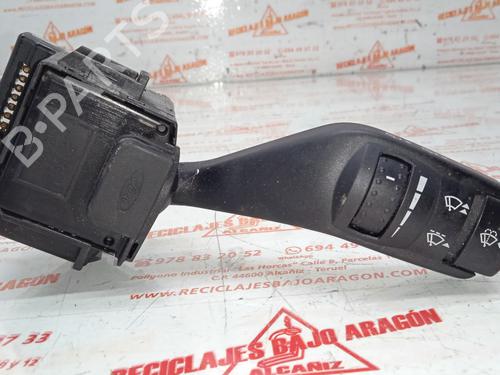 Used Steering column stalk FORD FOCUS II Turnier (DA_, FFS, DS) [2004-2012]  7945854