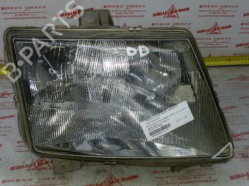 Used Right headlight MERCEDES-BENZ VITO Van (W638) [1997-2003]  7936008