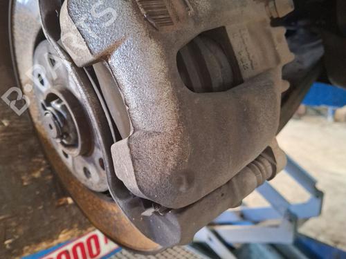 Used Right front brake caliper PEUGEOT 308 I (4A_, 4C_) 1.6 16V (120 hp) 32381723
