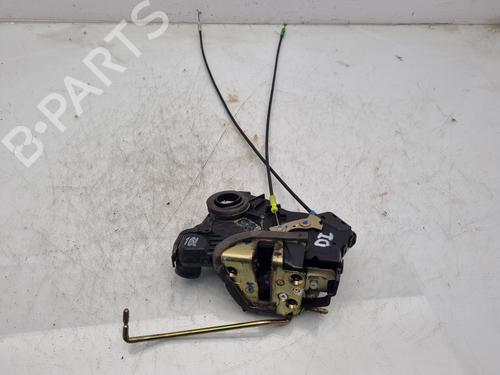 Used Front left lock TOYOTA AVENSIS Saloon (_T25_) [2003-2008]  13575890