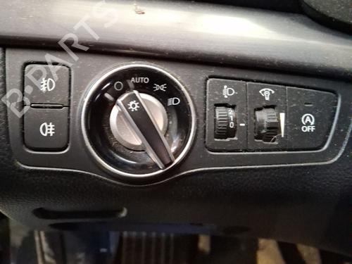 Used Headlight switch HYUNDAI i40 I (VF) 1.7 CRDI (141 hp) 33048622