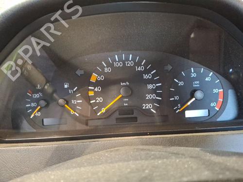 Kombiinstrument MERCEDES-BENZ C-CLASS (W202) C 250 Turbo-D (202.128) (150 hp) 29030343