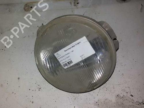 Used Right headlight MITSUBISHI PAJERO I Canvas Top (L04_G) 2.5 TD (L044G, L049G) (84 hp) 7937695