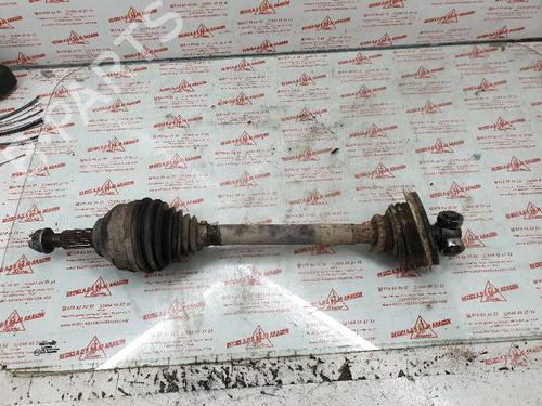 Used Left front driveshaft OPEL VIVARO A Bus (X83) 2.5 DTI (F7, J7, A07) (135 hp) 7936787