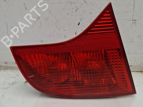 Feu de coffre gauche AUDI A4 B7 (8EC) 2.0 TDI 16V (140 hp) 32388603