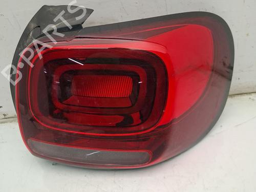 Used Right taillight Right taillight CITROËN C3 III (SX) 1.5 BlueHDi 100 (SXYHYP, SXYHTU) (102 hp) 39722639 39722639