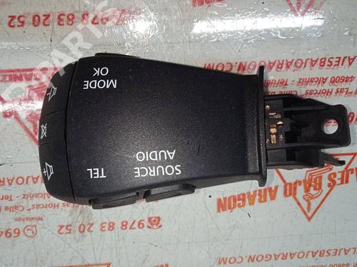 Used Radio Radio RENAULT SCÉNIC IV (J9_) 1.3 TCe 160 (J9NC) (159 hp) 10309933 10309933