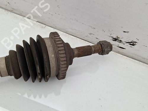 Right front driveshaft PEUGEOT 206 Hatchback (2A/C) 1.4 HDi eco 70 | BP26295140M39 
