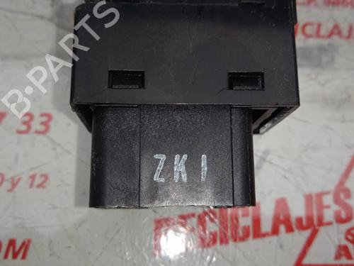 Right front window switch HYUNDAI MATRIX (FC)  | BP7947506I26 