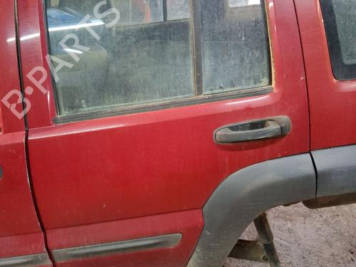 Used Left rear door JEEP CHEROKEE (KJ) [2001-2008]  28480954