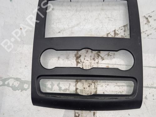 Used Middle console Middle console VW CRAFTER 30-50 Van (2E_) 2.0 TDI (136 hp) 39713503 39713503