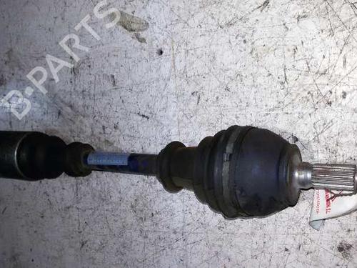 Semiasse anteriore sinistro PEUGEOT 309 I (10C, 10A) 1.3 (64 hp) 7939096