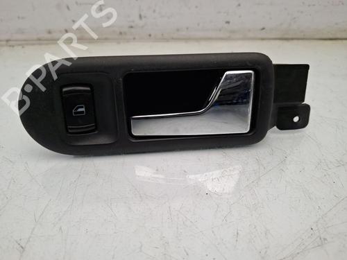 Used Front right interior door handle Front right interior door handle VW GOLF IV (1J1) 1.9 TDI (115 hp) 33695357 33695357