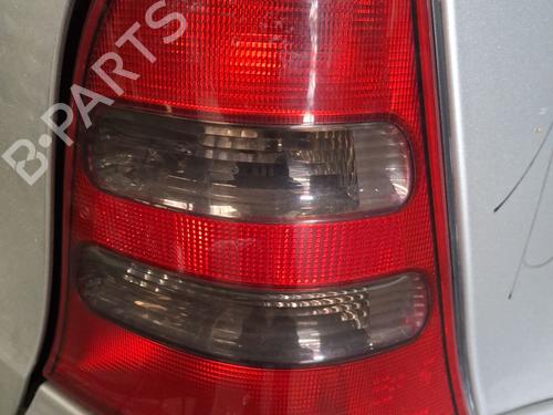 Used Right taillight Right taillight MERCEDES-BENZ A-CLASS (W168) A 170 CDI (168.009, 168.109) (95 hp) 33824837 33824837
