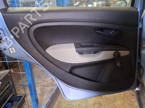 Used Rear left panel FIAT PUNTO (199_) 1.3 D Multijet (75 hp) 29030263