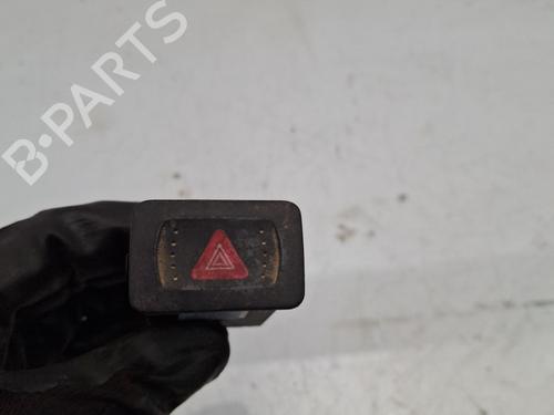 Used Warning switch Warning switch VW GOLF IV (1J1) 1.9 TDI (110 hp) 33552685 33552685