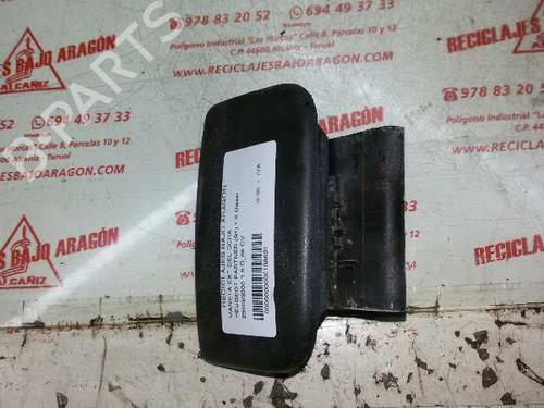 Used Front right exterior door handle PEUGEOT PARTNER MPV (5_, G_) 1.9 D (69 hp) 7935883