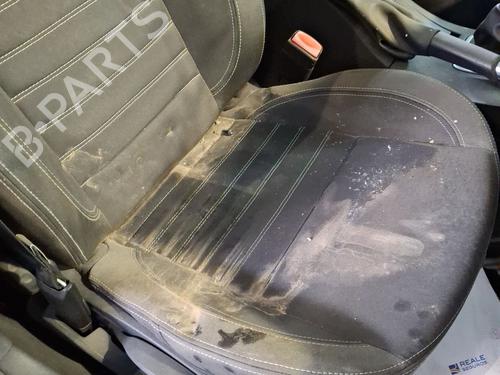 Used Right front seat Right front seat RENAULT LAGUNA III (BT0/1) 1.5 dCi (BT00, BT0A, BT0T, BT1J) (110 hp) 33326194 33326194