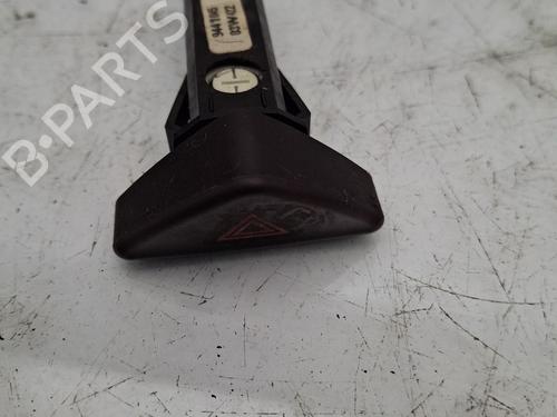 Bouton de warning VOLVO S60 I (384) D5 (163 hp) 31905166