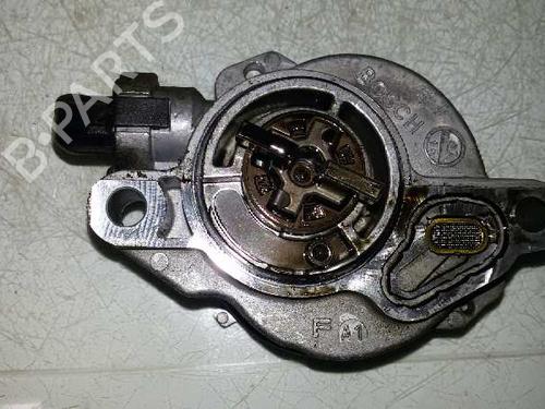 Used Vacuum pump FORD FOCUS II (DA_, HCP, DP) [2004-2013]  7931401