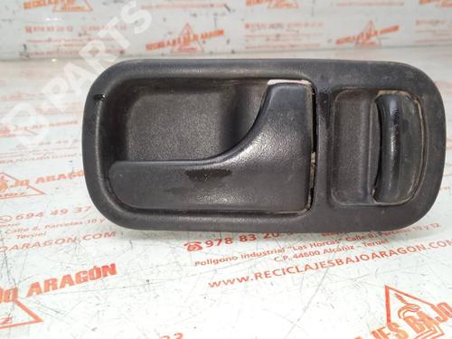 Used Front right interior door handle Front right interior door handle NISSAN TERRANO II (R20) 2.7 TD 4WD (101 hp) 7946935 7946935