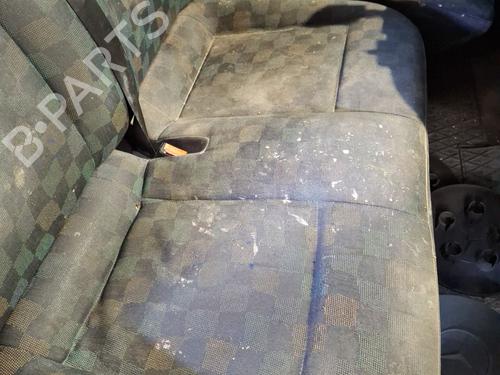 Used Right front seat Right front seat MERCEDES-BENZ VITO Bus (W638) 108 CDI 2.2 (638.194) (82 hp) 33048588 33048588