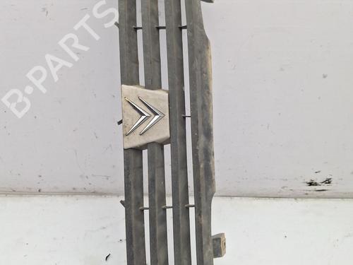 Used Grille CITROËN C15 Box Body/MPV (VD_) 1.9 D (69 hp) 26956995