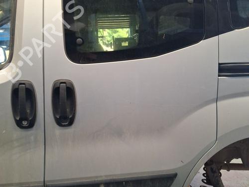 Used Left slide door FIAT QUBO (225_) 1.3 D Multijet (225AXG1A, 225CXG1A, 225AXG11, 225CXG11) (80 hp) 30143064