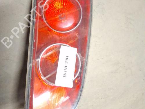 Feu de coffre gauche SEAT IBIZA III (6L1) 1.9 SDI (64 hp) 31181805