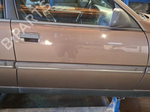 right-front-door-opel-omega-a-v87-1986-1987-1988-1989-1990-1991-1992-1993-1994-33048735 main image