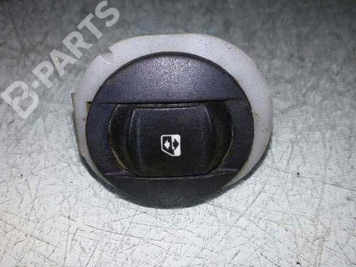 Used Right front window switch Right front window switch RENAULT MEGANE II Saloon (LM0/1_) 1.9 dCi (LM0G, LM1G, LM2C) (120 hp) 7931126 7931126