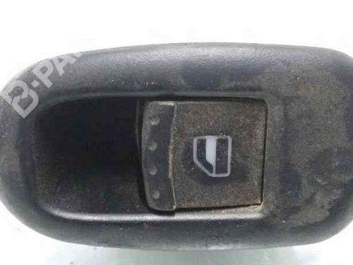 Used Right rear window switch Right rear window switch SEAT LEON (1M1) 1.9 TDI (110 hp) 7930250 7930250