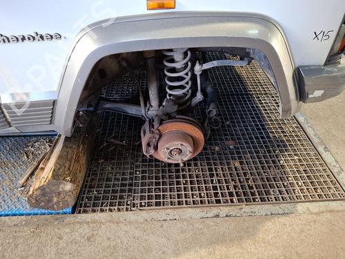 Used Front right wheel arch trim JEEP CHEROKEE (XJ) 2.1 TD (87 hp) 29030361