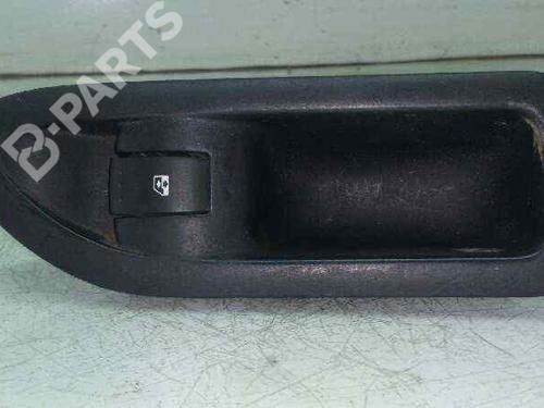 Used Right rear window switch Right rear window switch RENAULT LAGUNA II Grandtour (KG0/1_) 1.9 dCi (KG0G) (120 hp) 7932768 7932768