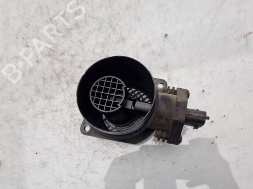 Used Mass air flow sensor KIA CERATO I Saloon (LD) 2.0 CRDi (112 hp) 9052401