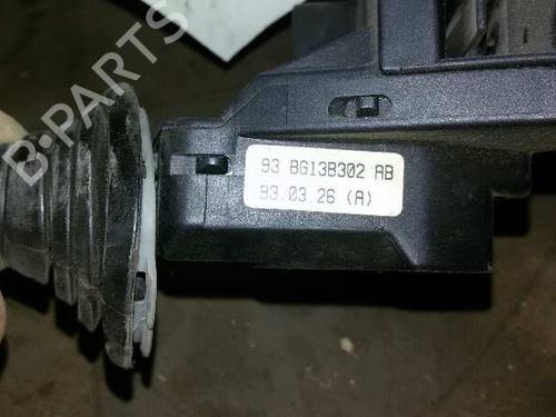 Used Headlight switch FORD MONDEO I (GBP) [1993-1996]  7929775