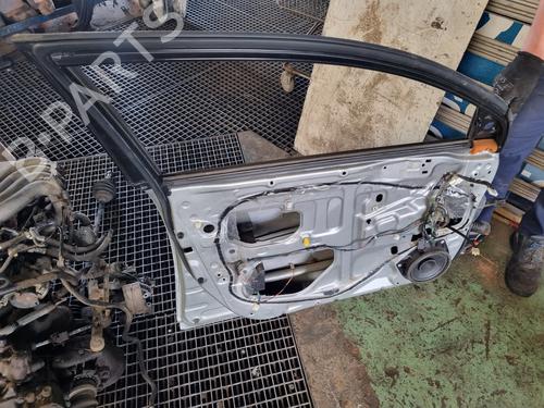 Left front door TOYOTA AVENSIS Saloon (_T25_)  | BP12354228C2