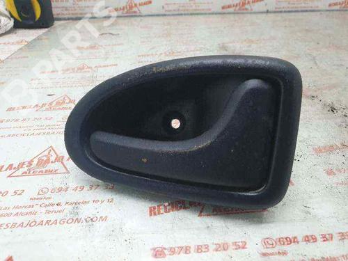 Used Front right interior door handle Front right interior door handle RENAULT MEGANE I Classic (LA0/1_) 1.4 (LA0E, LA0V) (75 hp) 7944748 7944748