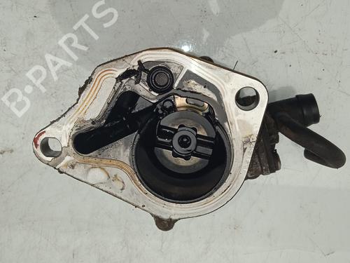 Used Vacuum pump RENAULT TRAFIC II Van (FL) [2001-2025]  7990888